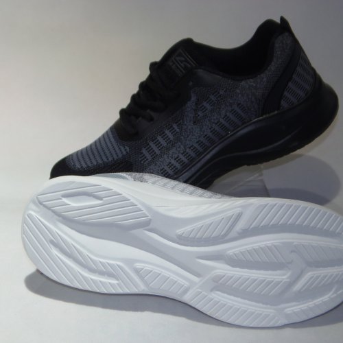 A8203-6 obuwie sportowe męskie S