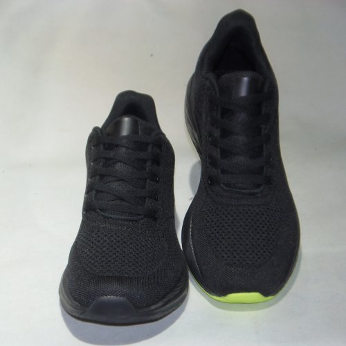 A8257-46 obuwie sportowe U