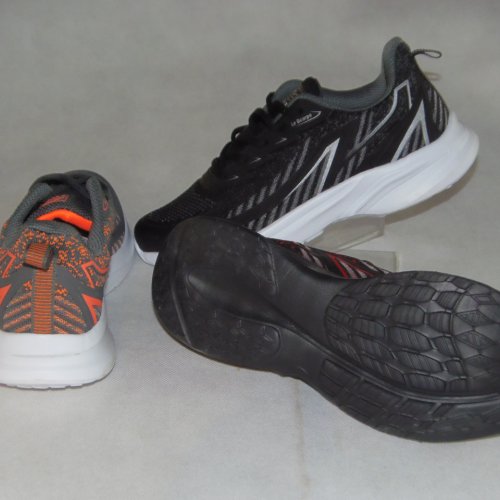 A8067-5 obuwie sportowe męskie S