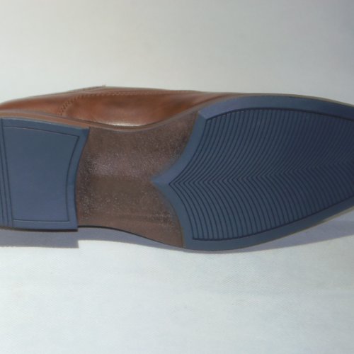 A8146-32 obuwie wyjściowe męskie