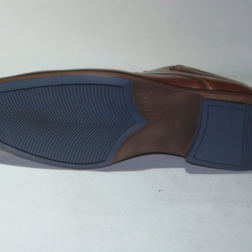 A8159-32 obuwie wyjściowe męskie