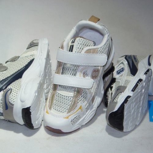 A4420-22 obuwie sportowe