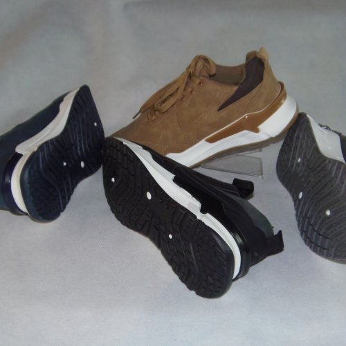 A8072-4 obuwie sportowe męskie T